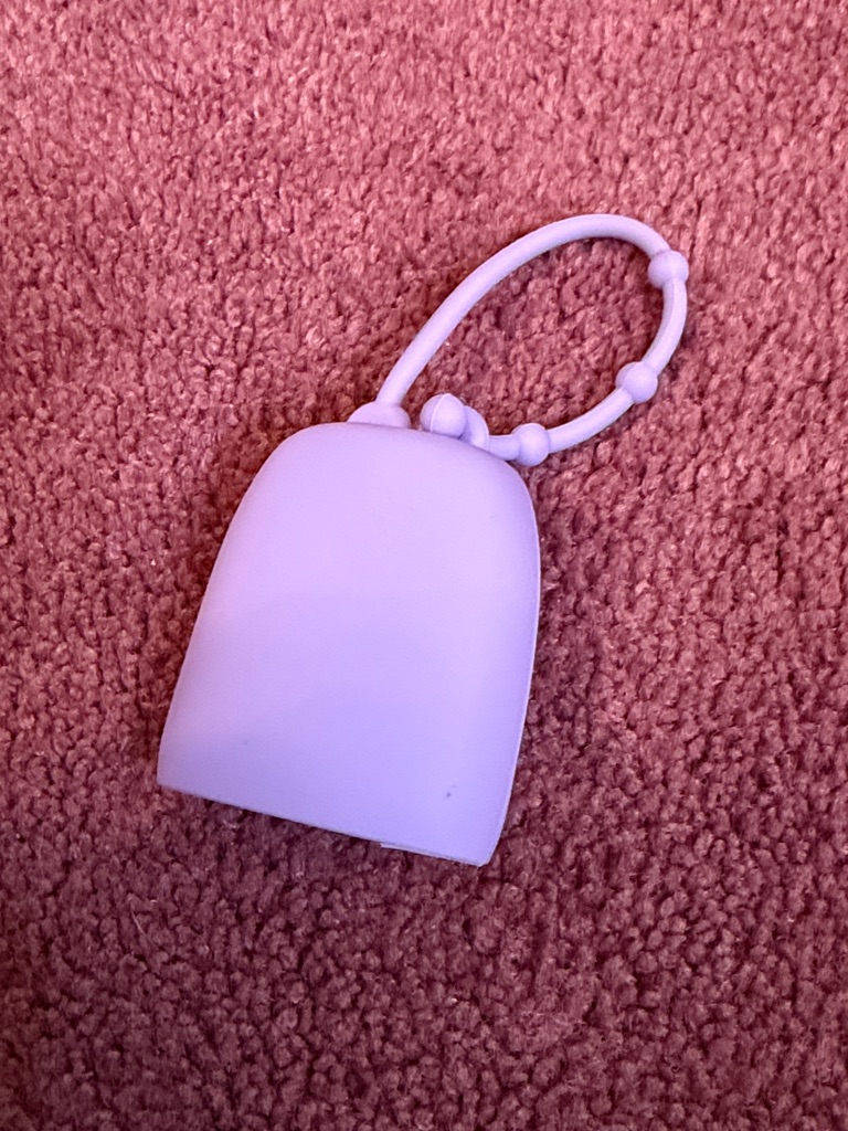 Silicone Pocket Back Quarter